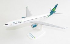 Aer Lingus Airbus A330-300 1/200 scale desk model Aer Lingus Airbus A330-300 1/200 scale desk model PPC