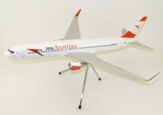 Austrian Airlines Boeing 767-300 1/100 scale model Austrian Airlines Boeing 767-300 1/100 scale modellflugzeuge NEU Long Prosper