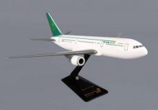 Eva Air Boeing 767-300ER 1/200 scale desk model