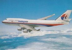 Airline issue postcard - Malaysia Airlines Boeing 747-400
