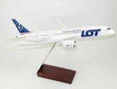 LOT Polish Airlines Boeing 787 1/100 scale desk