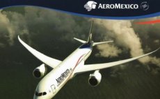 Airline issue postcard - Aeromexico Boeing 787