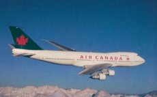 Airline issue postcard - Air Canada Boeing 747-133