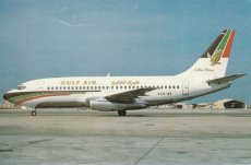 Airline issue postcard - Gulf Air Boeing 737-200 "Postcard has creases / wear"