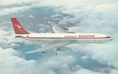 Airline issue postcard - Qantas Airways Boeing 707