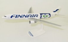 Finnair Airbus A330-300 OH-LTO Marimekko Unikko 1/200 scale desk model PPC