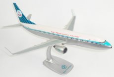 KLM Boeing 737-800 Retro cs 1/100 scale desk model KLM Boeing 737-800 Retro cs 1/100 scale desk model