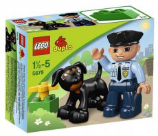 Lego Duplo Ville 5678 - Policeman with dog