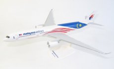 Malaysia Airlines Airbus A350-900 9M-MAC "Negaraku Malaysia Airlines Airbus A350-900 9M-MAC "Malaysia Negaraku cs" 1/200 scale desk model PPC