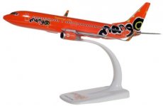 Mango Boeing 737-800 1/200 scale desk model Herpa Snapfit