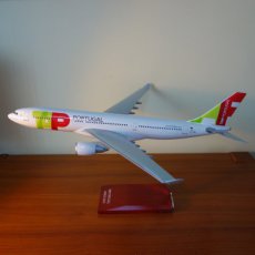 TAP Air Portugal Airbus A330-200 1/100 scale