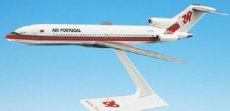 TAP Air Portugal Boeing 727-200 1/200 scale desk TAP Air Portugal Boeing 727-200 1/200 scale desk model Long Prosper