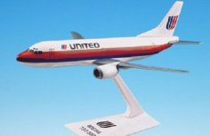 United Airlines Boeing 737-300 1/180 scale desk model Long Prosper